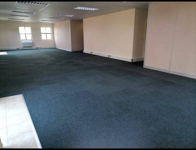 75M² OFFICE TO LET IN HIGHVELD